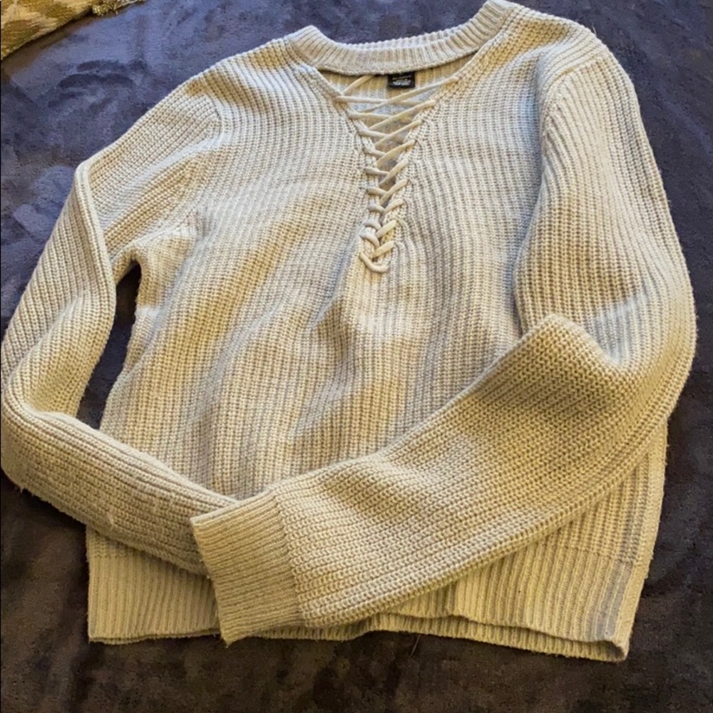 Gray sweater